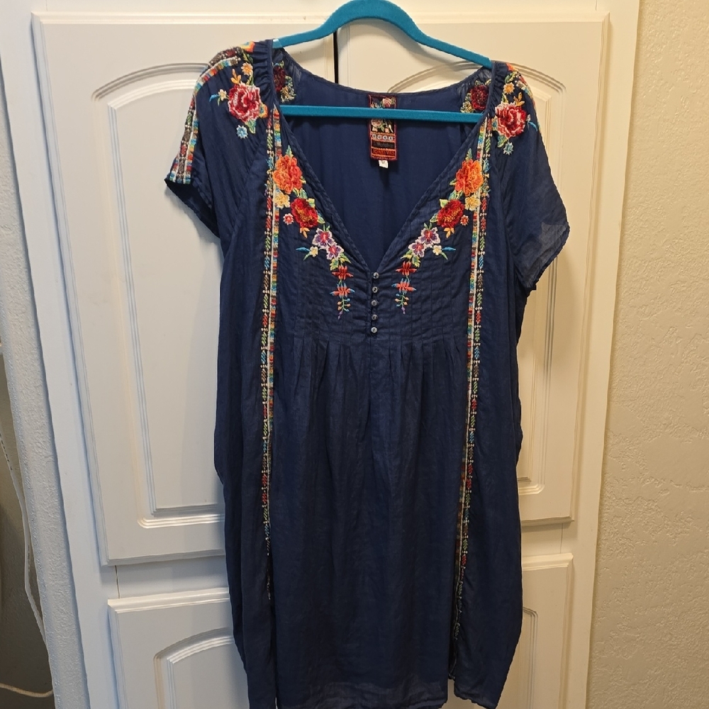 Johnny Was Blue Embroidered Cap Sleeve Tunic
